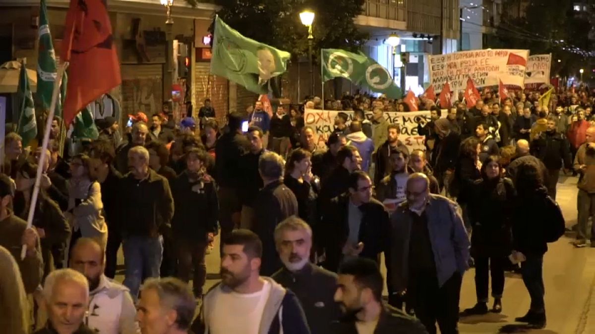 Atina'da Afrin operasyonuna protesto eylemi