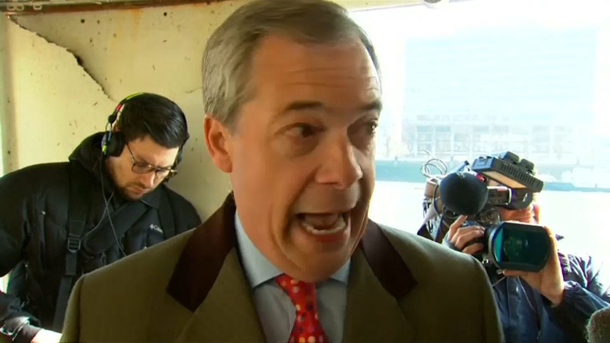 Farage returns to Thames to make fisheries protest