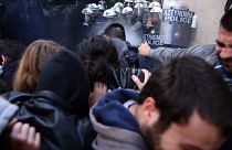 Χημικά σε διαδήλωση κατά των πλειστηριασμών στην Αθήνα