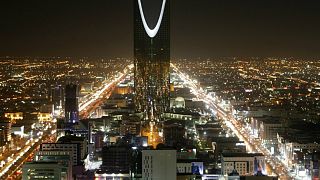 السعودية: نمو استهلاك الكهرباء يتباطأ بفعل خفض الدعم