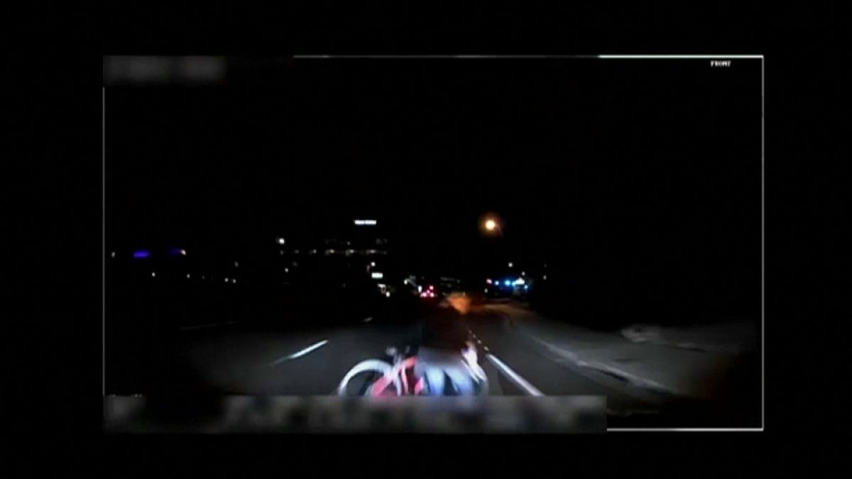 Uber senza conducente, ecco il video dell'incidente mortale in Arizona