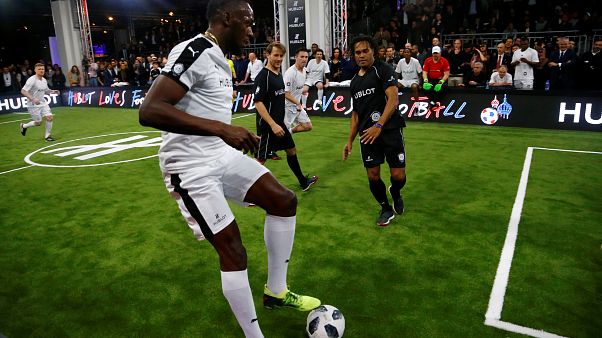 Usain Bolt trainiert in Dortmund mit: "BVB, mach dich bereit" Usain Bolt trainiert in Dortmund mit: "BVB, mach dich bereit"