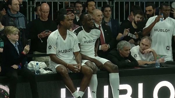 Usain Bolt Maradona ile maç yaptı Usain Bolt Maradona ile maç yaptı