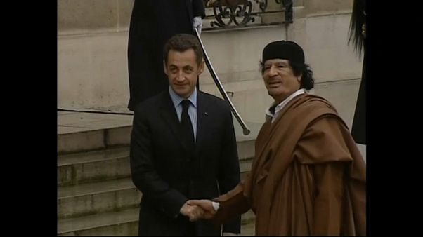 Nicolas Sarkozy denuncia que "vive un infierno" Nicolas Sarkozy denuncia que "vive un infierno"