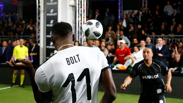 Usain Bolt durante un partido amistoso en Zúrich Usain Bolt durante un partido amistoso en Zúrich