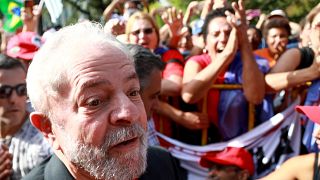 Βραζιλία: Εκτός φυλακής (προς το παρόν) ο Λούλα