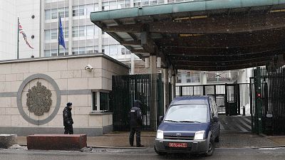 Британские дипломаты покидают Москву