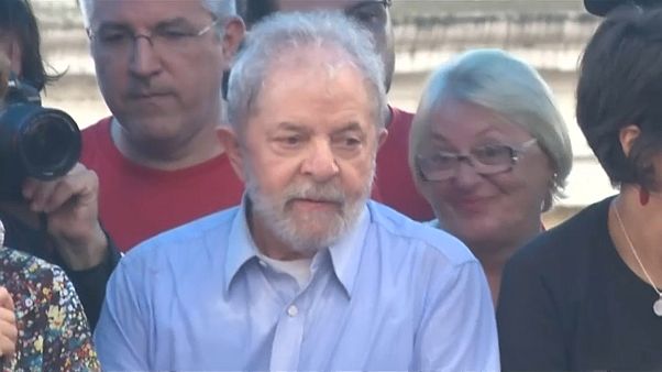 Brasile, la Corte Suprema rinvia la decisione sul "caso Lula" Brasile, la Corte Suprema rinvia la decisione sul "caso Lula"