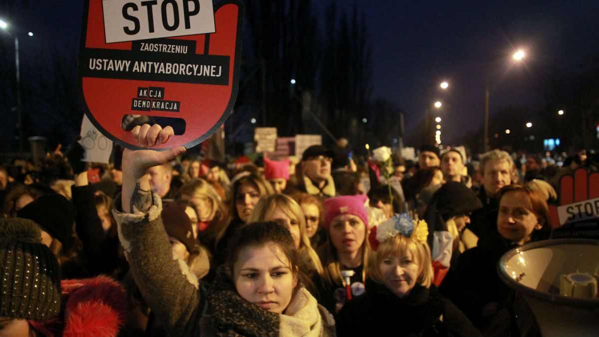 Huge protests in Poland over near-total abortion ban