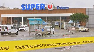 Trèbes, parlano i testimoni dell'attacco al supermercato