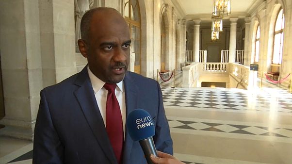 العسيرى في حديث ليورونيوز: الأزمة القطرية أصغر من أن نناقشها مع واشنطن العسيرى في حديث ليورونيوز: الأزمة القطرية أصغر من أن نناقشها مع واشنطن