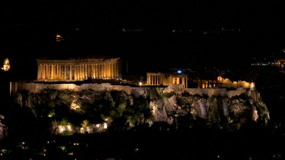 Lights turned out in Athens for the 11th annual Earth Hour 