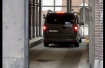 Schleswig: Puigdemont von Autobahnpolizei festgenommen