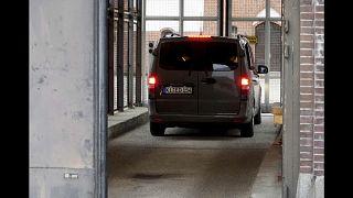 Schleswig: Puigdemont von Autobahnpolizei festgenommen