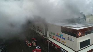 Fire at shopping mall in Siberia 