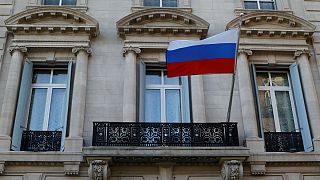آمریکا و روسیه هر کدام ۶۰ دیپلمات یکدیگر را اخراج می‌کنند