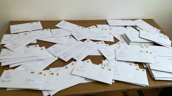 Varna Zirvesi öncesi Bulgar gazetecilerden tutuklu Türk meslektaşlarına mektup Varna Zirvesi öncesi Bulgar gazetecilerden tutuklu Türk meslektaşlarına mektup