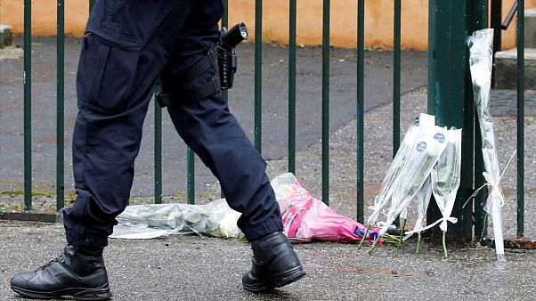 Francia, politico condannato per aver esultato su Twitter alla morte del gendarme Beltrame Francia, politico condannato per aver esultato su Twitter alla morte del gendarme Beltrame