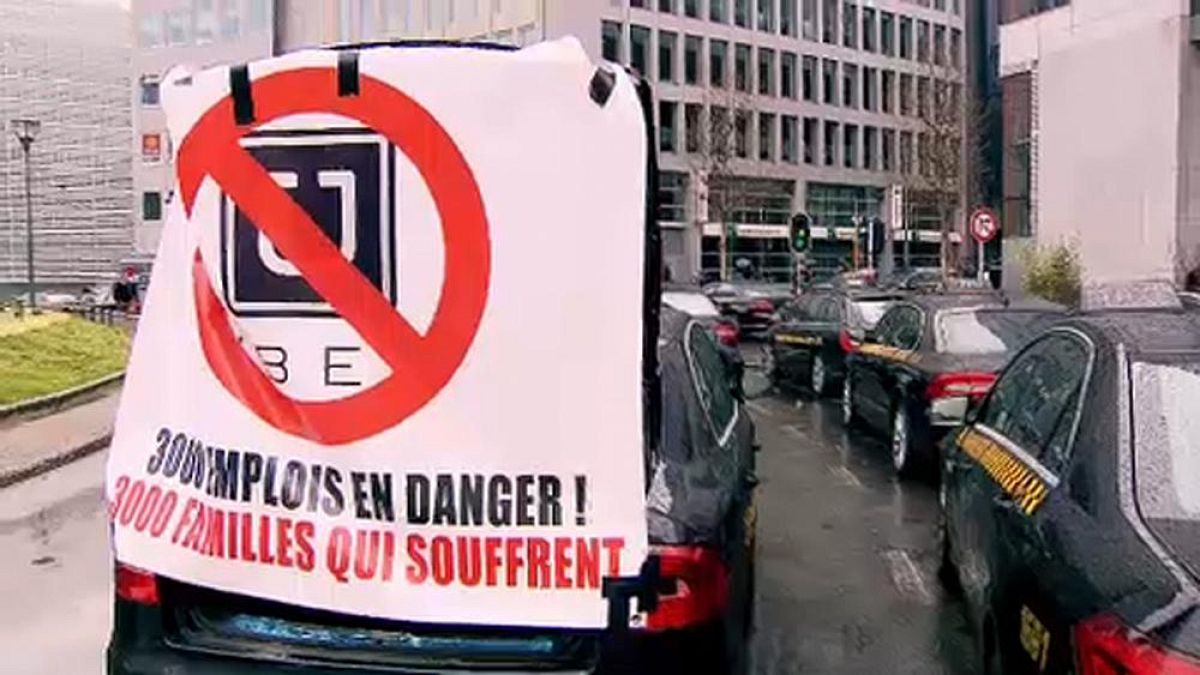 اعتراض تاکسی داران بروکسل به رانندگان اوبر