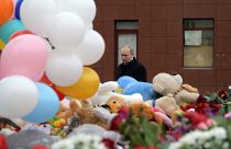 L'omaggio di Putin alle vittime di Kemerovo