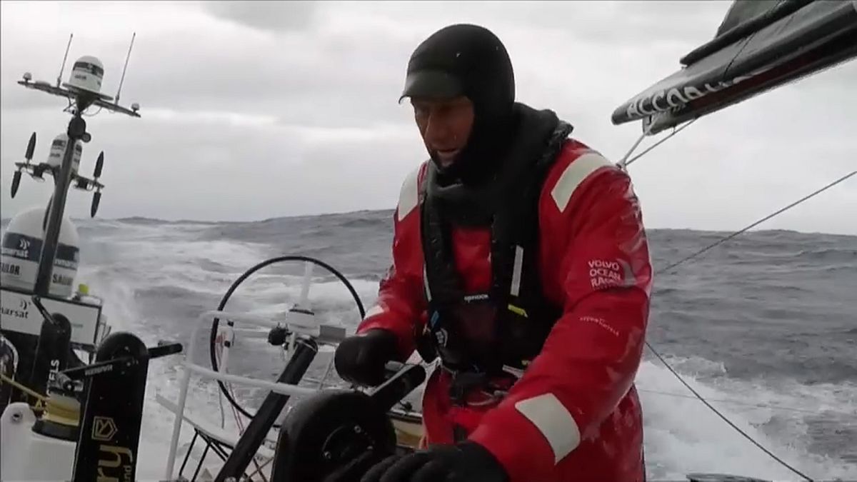 Volvo Ocean Race : un marin porté disparu