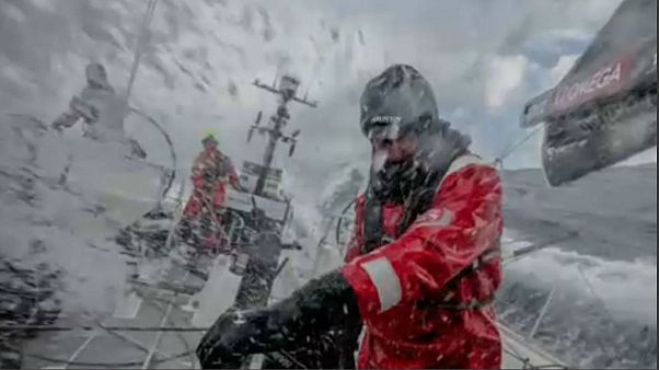 Volvo Ocean Race: Ιστιοπλόος χάθηκε στη θάλασσα Volvo Ocean Race: Ιστιοπλόος χάθηκε στη θάλασσα