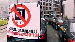 Protesting taxi drivers snarl up Brussels
