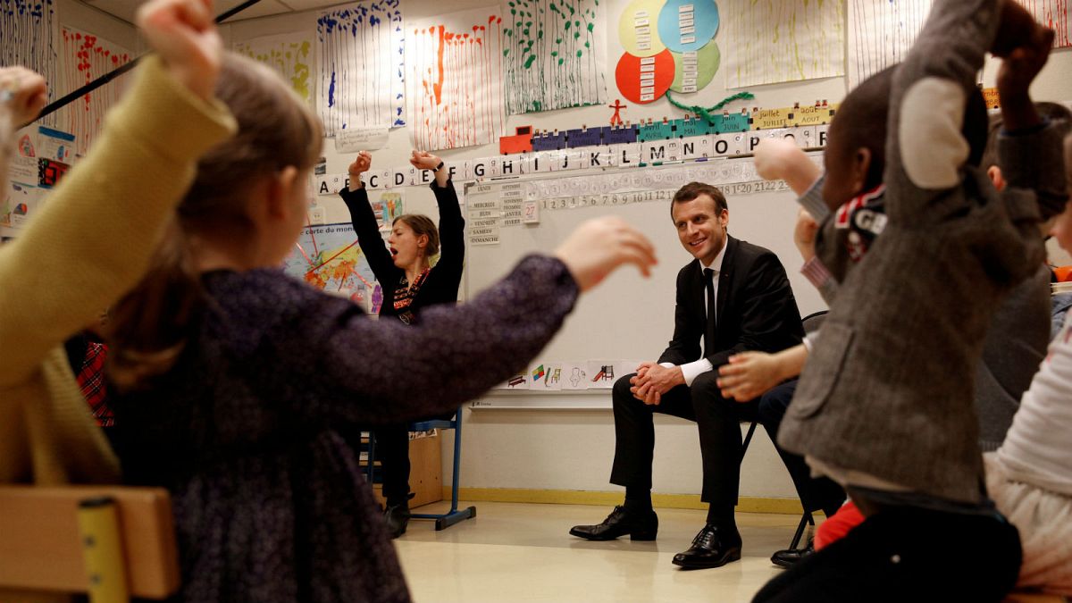 France to make school compulsory from the age of three