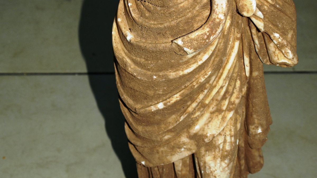 Αγαλμα ελληνιστικών χρόνων στα χέρια αρχαιοκάπηλων στη Σπάρτη