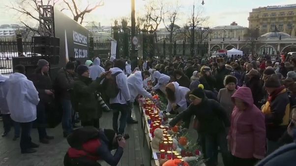 Cris d'indignation après l'incendie de Kemerovo Cris d'indignation après l'incendie de Kemerovo