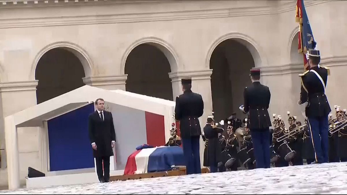 Франция простилась с героем