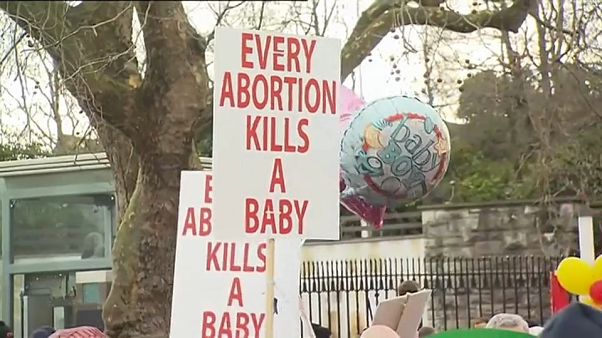 Irlanda: referendum popolare sull'aborto il prossimo 25 maggio Irlanda: referendum popolare sull'aborto il prossimo 25 maggio