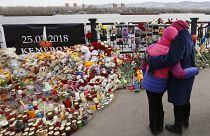 Κεμέροβο: Ραγίζουν καρδιές στις κηδείες των θυμάτων της πυρκαγιάς