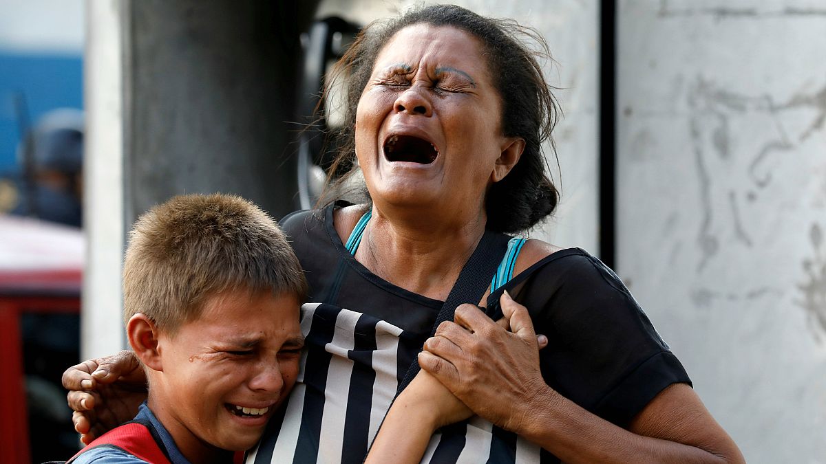 Venezuela: Cezaevi isyanı sırasında çıkan yangında en az 68 kişi öldü