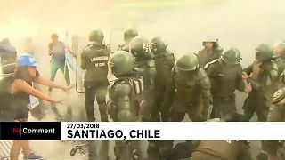 Chili : heurts violents entre étudiants et policiers
