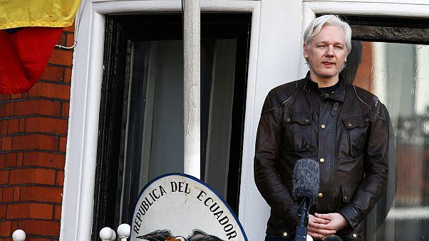 Assange-t elzárták a külvilágtól Assange-t elzárták a külvilágtól