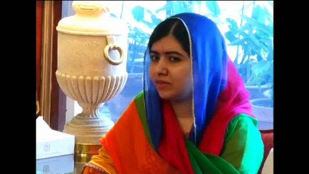 Malala hazalátogatott Pakisztánba