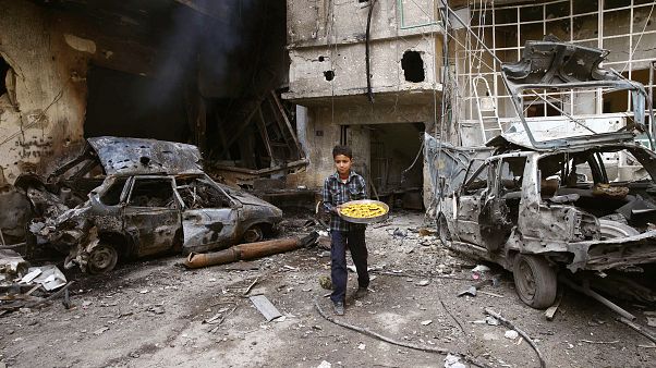 مصدر حقوقي: مقتل 871 مدنياً سورياً بينهم 179 طفلاً خلال شهر في الغوطة مصدر حقوقي: مقتل 871 مدنياً سورياً بينهم 179 طفلاً خلال شهر في الغوطة