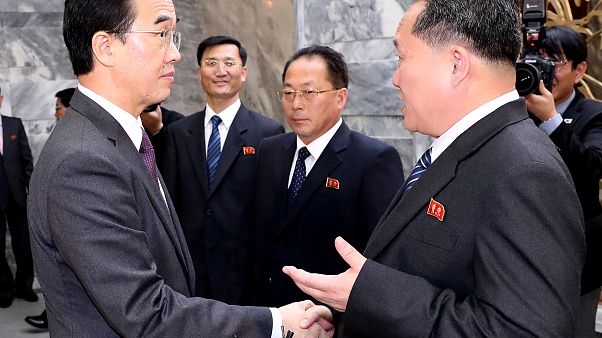 Líderes das duas Coreias encontram-se a 27 de abril Líderes das duas Coreias encontram-se a 27 de abril