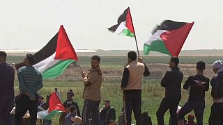 Gaza: la 'Marcia per il ritorno' al confine con Israele. Il primo bilancio di sangue