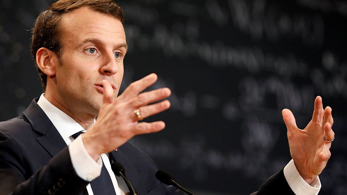 França oferece-se para mediar conflito no norte da Síria