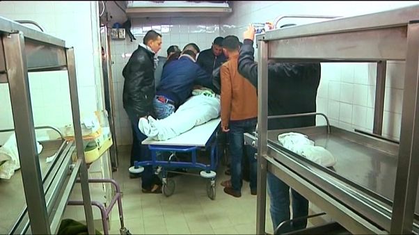 El Ejército israelí mata a un palestino y hiere a otro en el sur de la Franja de Gaza El Ejército israelí mata a un palestino y hiere a otro en el sur de la Franja de Gaza