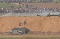 Scontri al confine di Gaza: sale il numero di vittime palestinesi