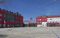 Destitución fulminante del ministro del Interior kosovar por la deportación de seis turcos