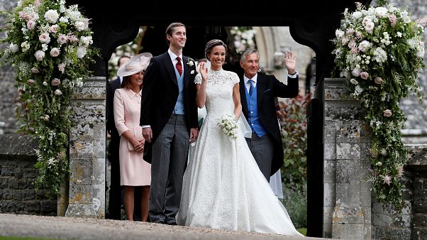 David Matthews saludando en la boda de Pippa David Matthews saludando en la boda de Pippa