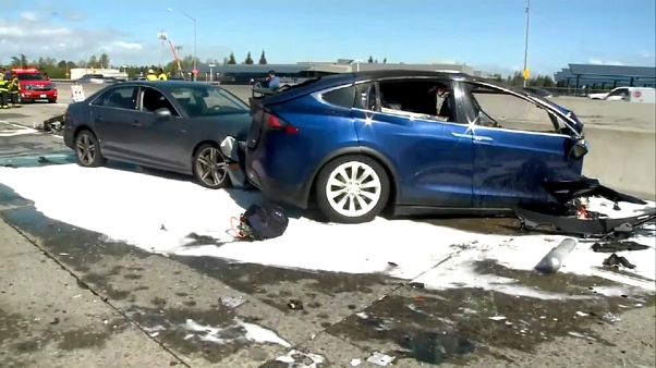 Segundo accidente mortal de un Tesla en 'piloto automático' Segundo accidente mortal de un Tesla en 'piloto automático'
