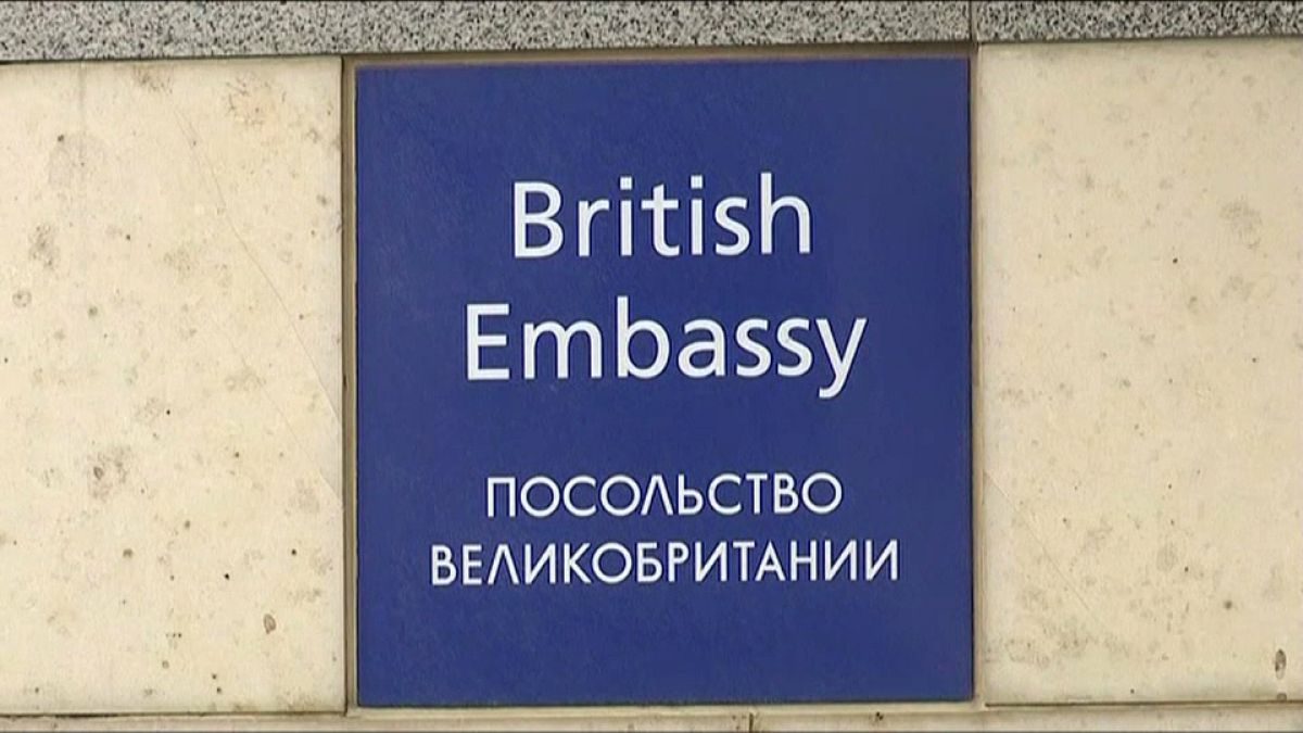Nueva vuelta de tuerca en la crisis diplomática entre Londres y Moscú