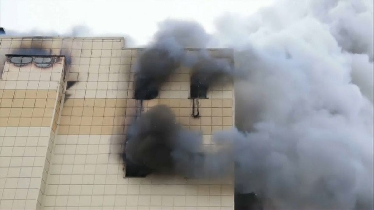 استقالة محافظ روسي على خلفية حريق أوقع عشرات القتلى في مركز تجاري