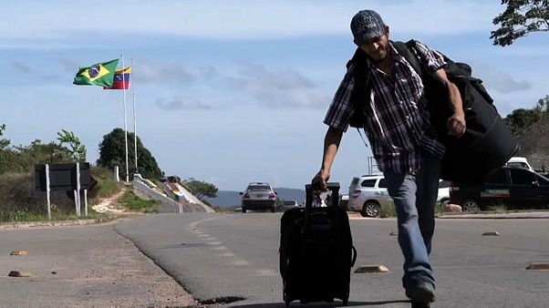 Fronteira Brasil-Venezuela vai ter estrutura permanente de apoio Fronteira Brasil-Venezuela vai ter estrutura permanente de apoio