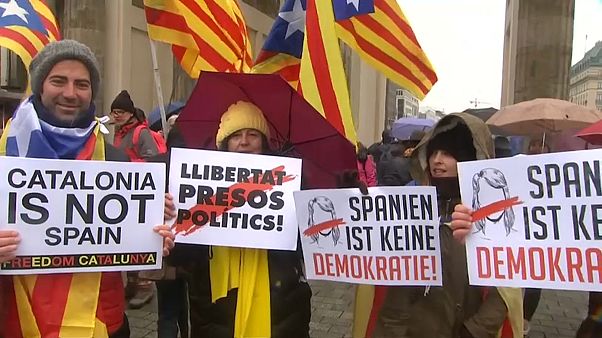 Puigdemont "preocupado" com possível extradição Puigdemont "preocupado" com possível extradição